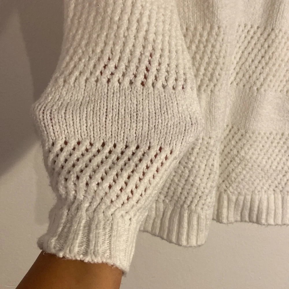 HOLLISTER XS KNITTED SWEATER - Picture 5 of 5